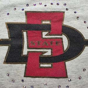 Vintage SDSU Aztecs T-Shirt - Collegiate Pride & Values Unisex Size S
